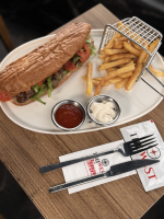 KÖFTE EKMEK